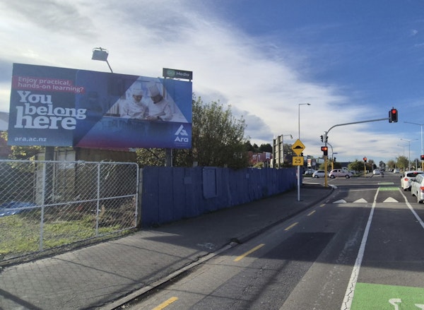 f6607655-6046-49be-bf82-108b59a265d5